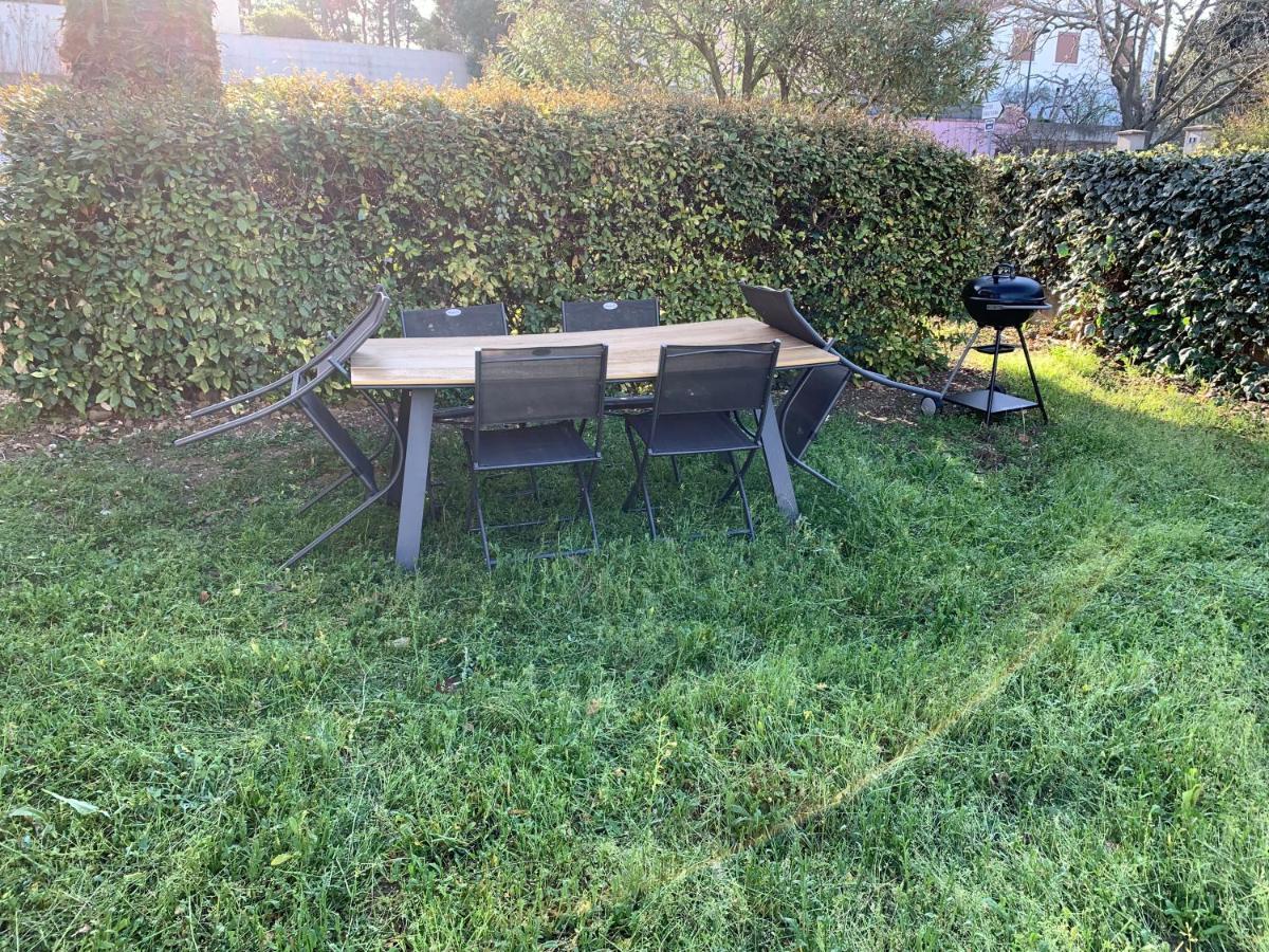 Ferienwohnung Gignac - Superbe Cocon Independant Avec Balneo Et Jardin Exterior foto